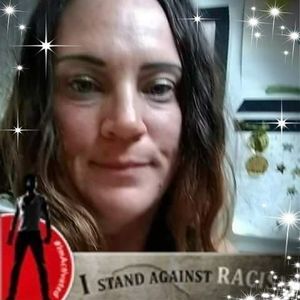 Meet your Posher, Sabrina